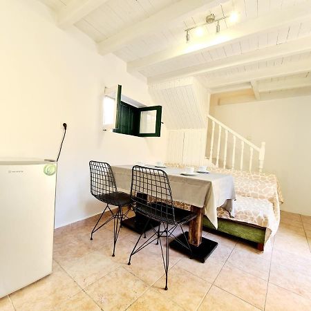 Piccolo Modern Suites Old Town Rhodes City Exterior photo