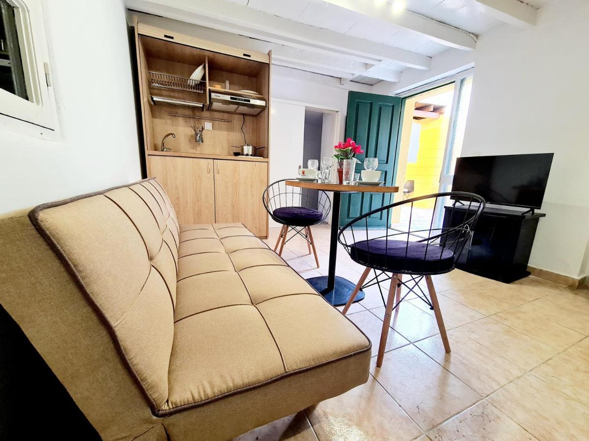 Piccolo Modern Suites Old Town Rhodes City Exterior photo
